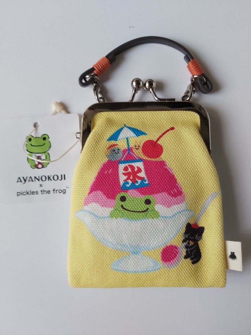 日本青蛙棉質錢包仔可放八達通, 興趣及遊戲, 書本& 文具, 雜誌- Carousell