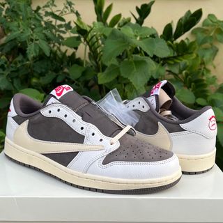 (Category: ) located in . Submitted by step_sneaks.ph (Listing ID 1211413747, Image 1). Description: .