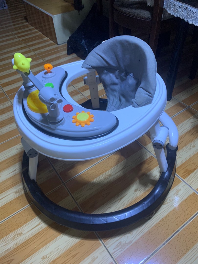 Baby Walker, Babies & Kids, Infant Playtime on Carousell