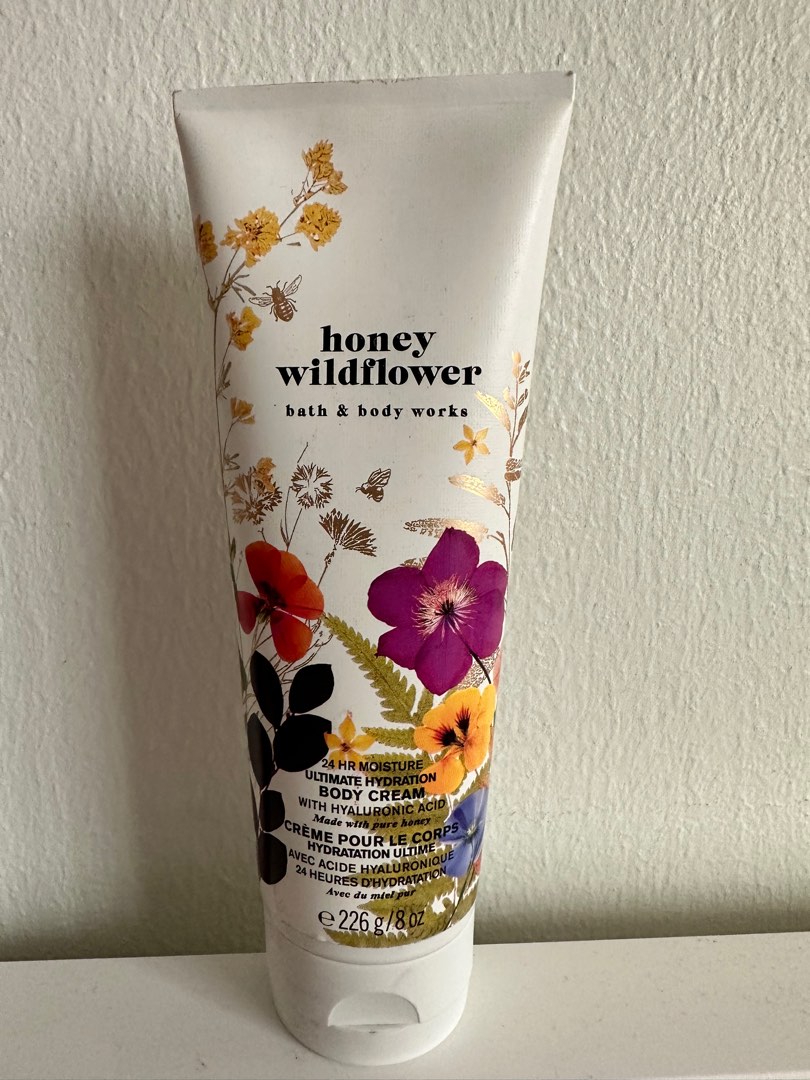 Bath & Body Works Honey Wildflower, Beauty & Personal Care, Bath