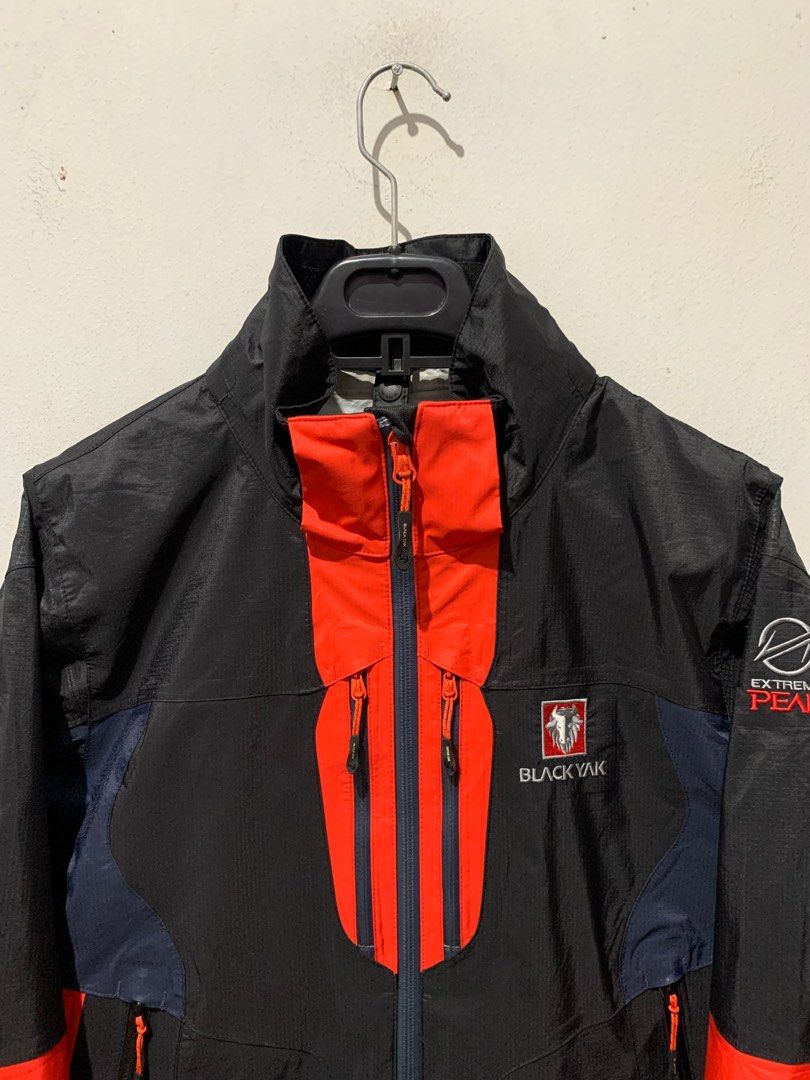 Jaket hotsell black yak
