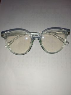 (Category: ) located in . Submitted by ggshoppers (Listing ID 1211510399, Image 1). Description: .