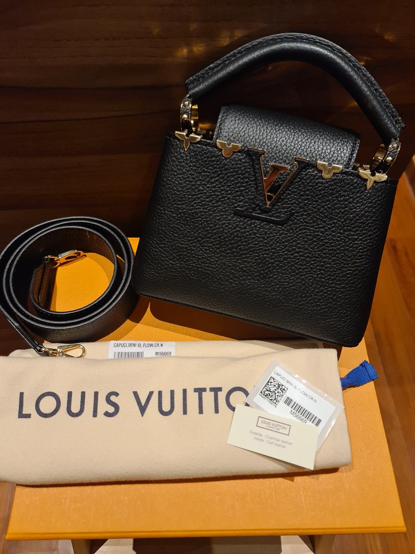 90.) Louis Vuitton Capucines Compact Wallet in Stardust. Rare Color (box/ Dust Bag Included)