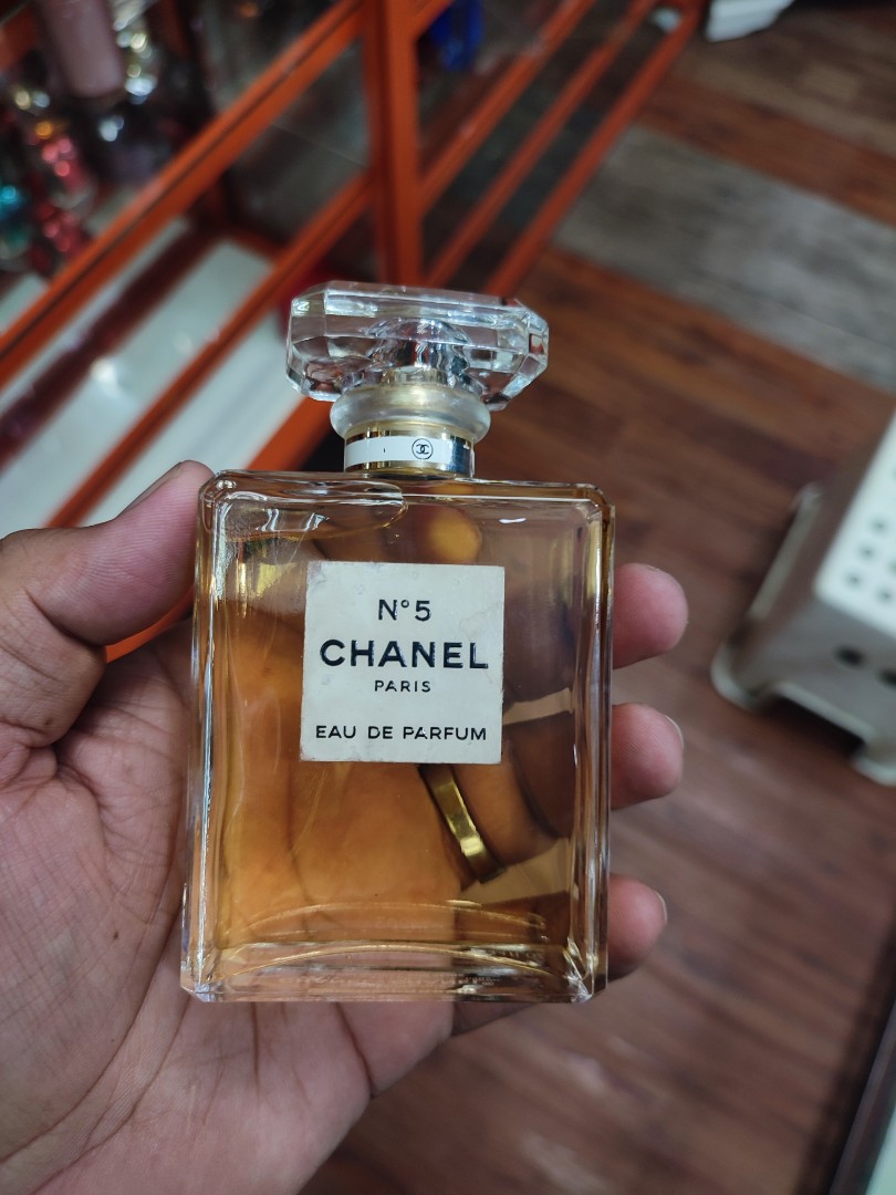 Fancy kjole Glorious Prøve Chanel No 5 100ml, Beauty & Personal Care, Fragrance & Deodorants on  Carousell