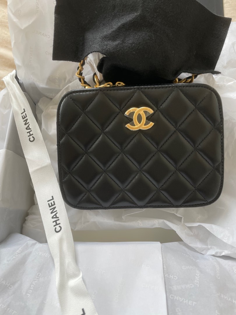 Chanel Small Vanity Bag, Luxury, Bags & Wallets on Carousell