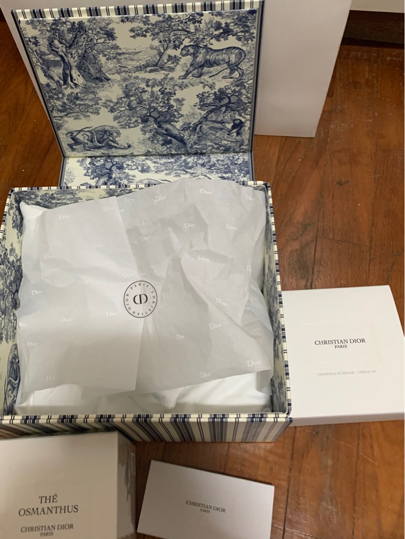 Christian Dior candle gift set, Beauty & Personal Care, Fragrance