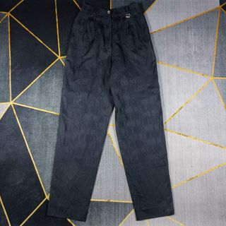 (Category: ) located in . Submitted by Garms (Listing ID 1211536325, Image 1). Description: .