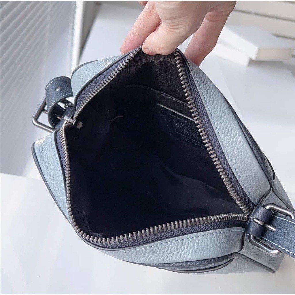 Coach mens sling bag (Category: Luxury Bags & Wallets) located in Las Pinas. Submitted by yhn_boutique (Listing ID 1211449555, Image 3). Description: Cod via lalamove Shipping J&T/Lbc Complete inclusions Dm .