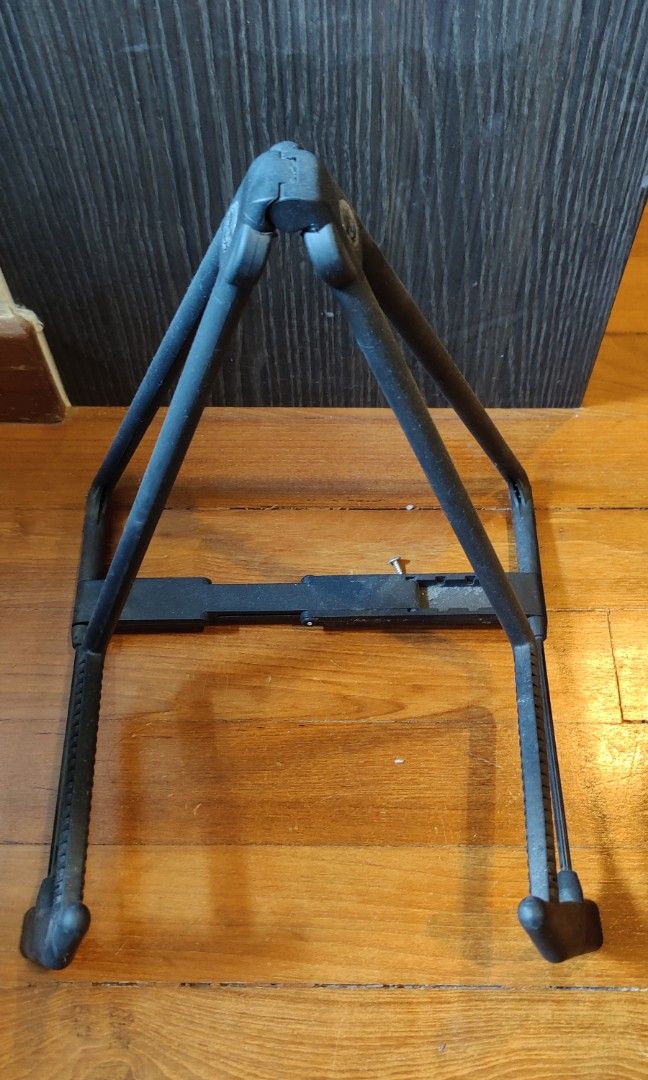 Cort MR500E Acoustic Guitar + Guitar Stand + Carry Bag, Hobbies & Toys