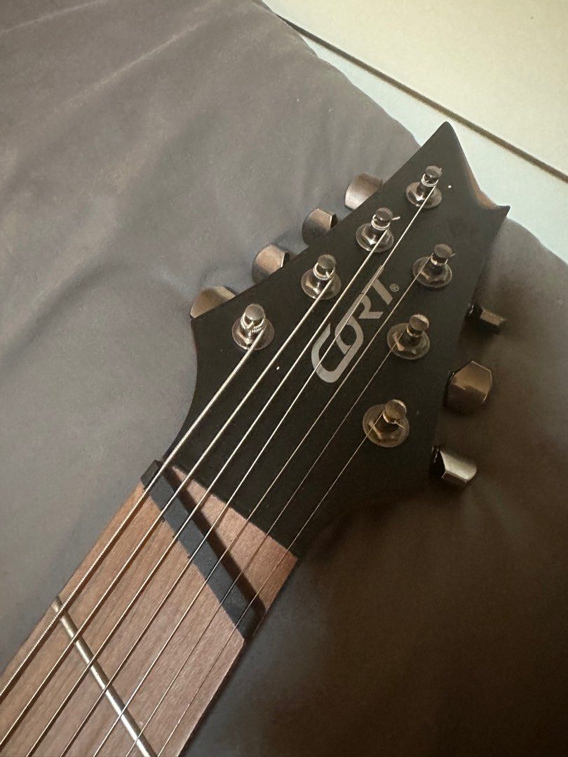 Guitare électrique Cort KX307MS OP black 7 cordes