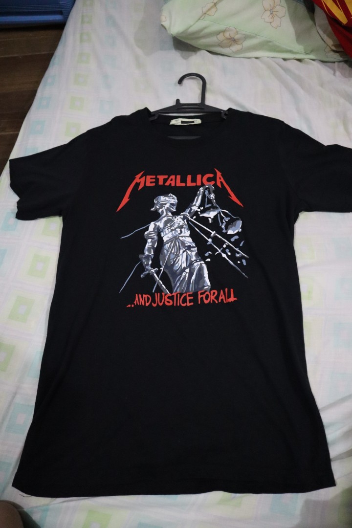 Cotton On Metallica, Men's Fashion, Tops & Sets, Tshirts & Polo Shirts ...