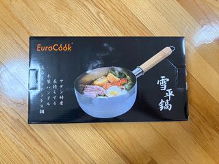 （分類：）位於 。 由 taaama 提交（商品編號 1211509952，圖片 1）。簡介： 。