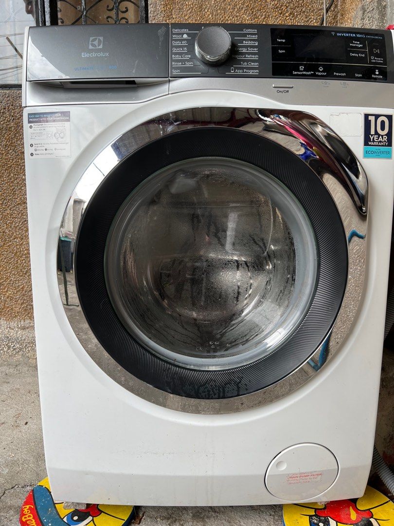 EWF1042BDWA 10kg front load washer, SensorWash and VaporCare, TV & Home