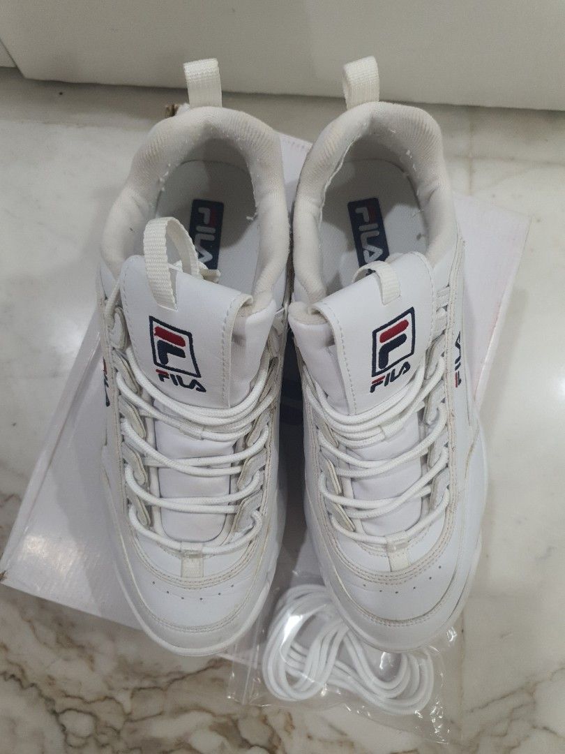 Spot fake fila disruptor discount