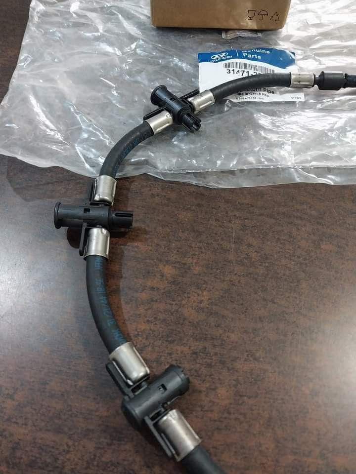 FUEL RETURN HOSE ASSEMBLY, Car Parts & Accessories, Maintenance Fluids