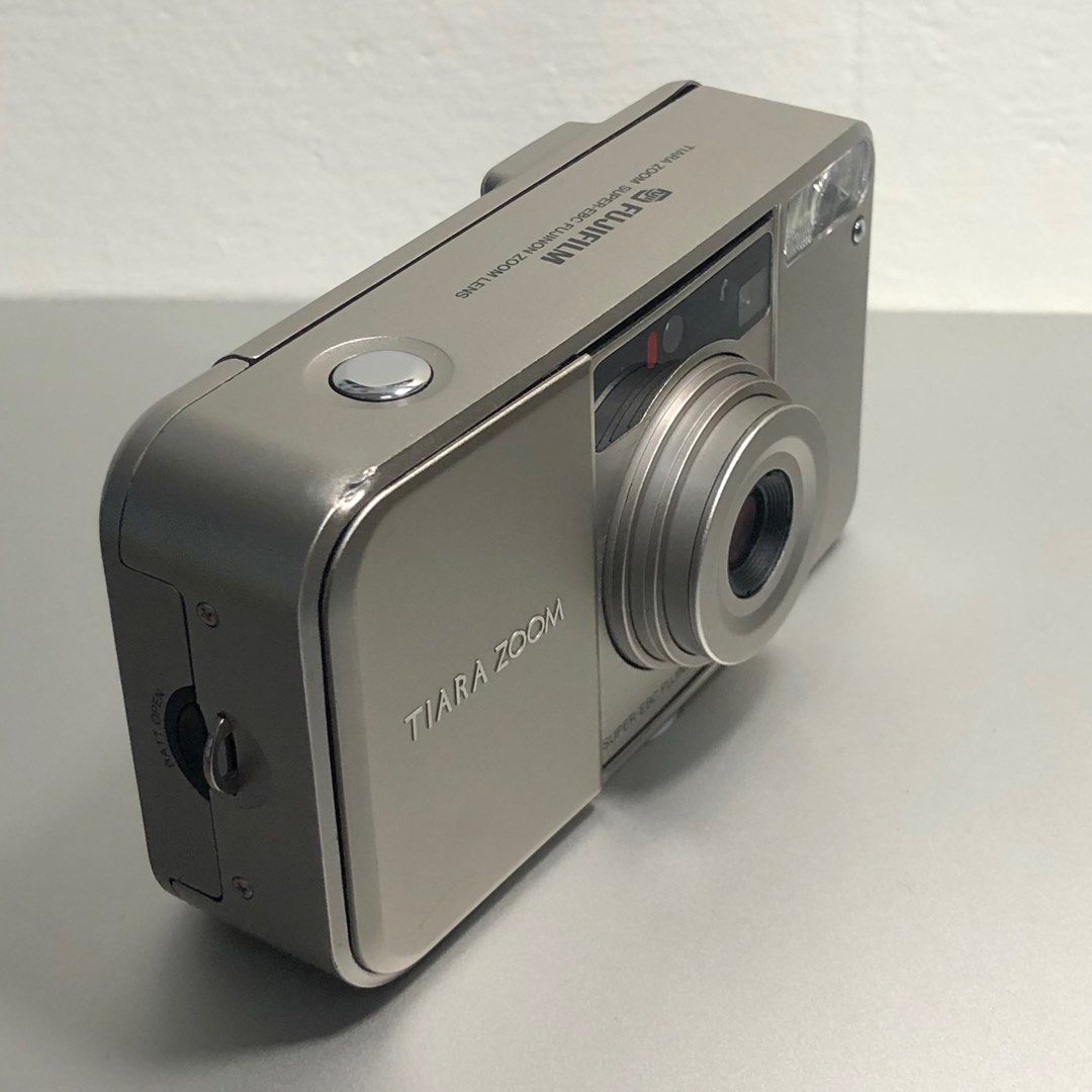 Fujifilm tiara zoom 便當機/富士底片相機, 相機攝影, 相機在旋轉拍賣