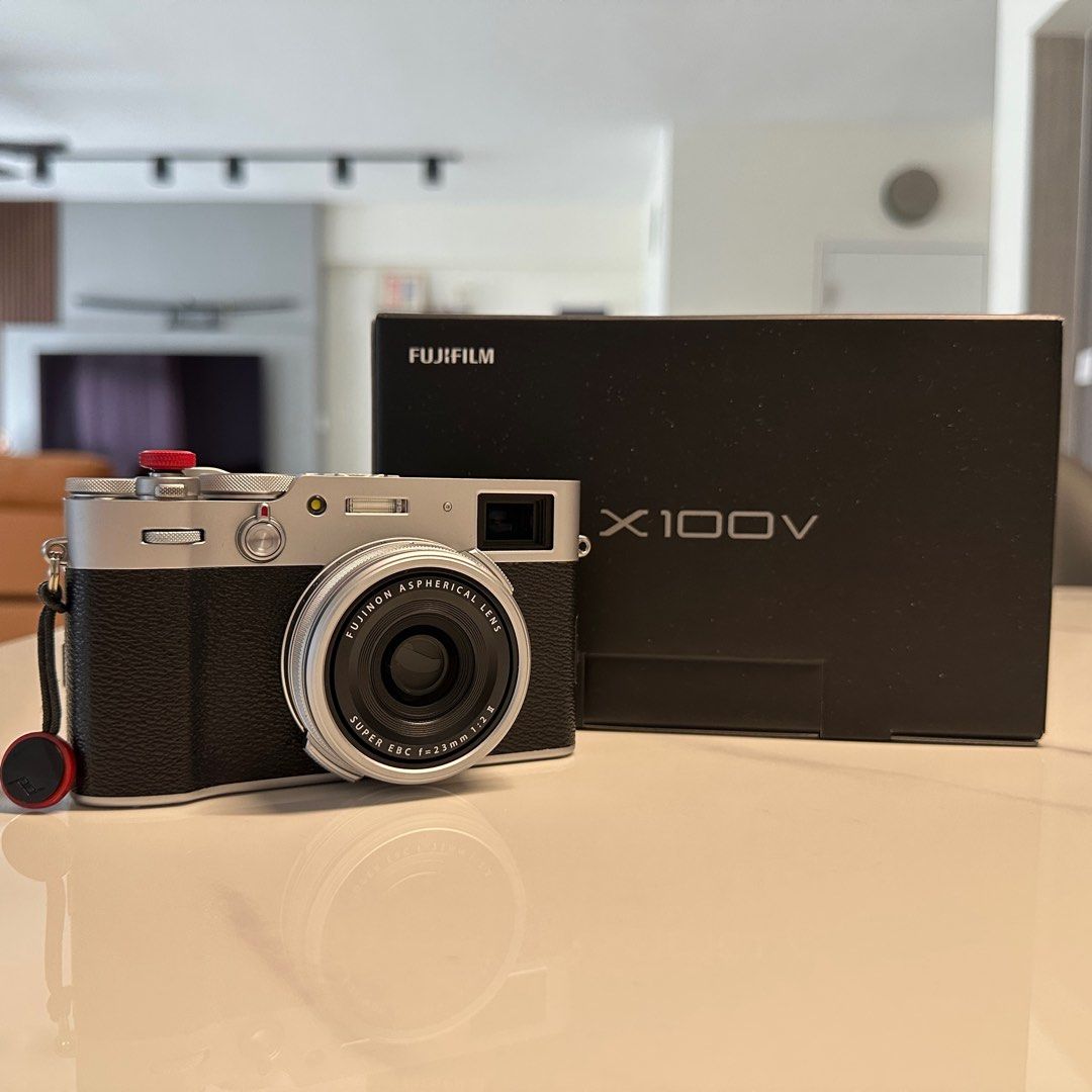 Fujifilm X100V, Photography, Cameras on Carousell