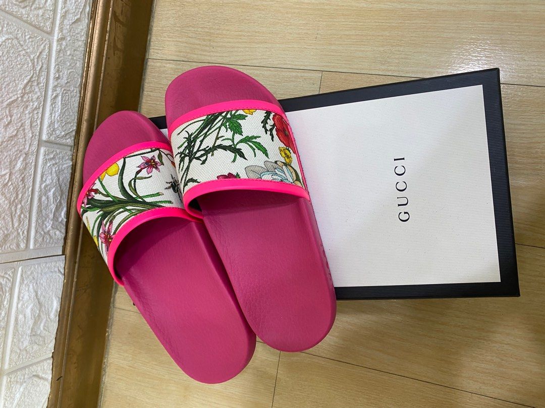 Gucci Floral Slides, Women's Fashion, Footwear, Slippers and slides on  Carousell