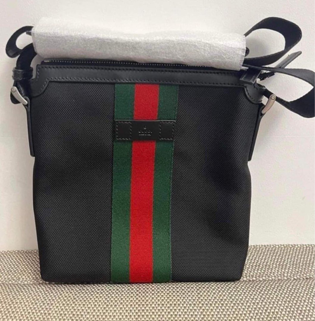 GUCCI Messenger bag, Luxury, Bags & Wallets on Carousell