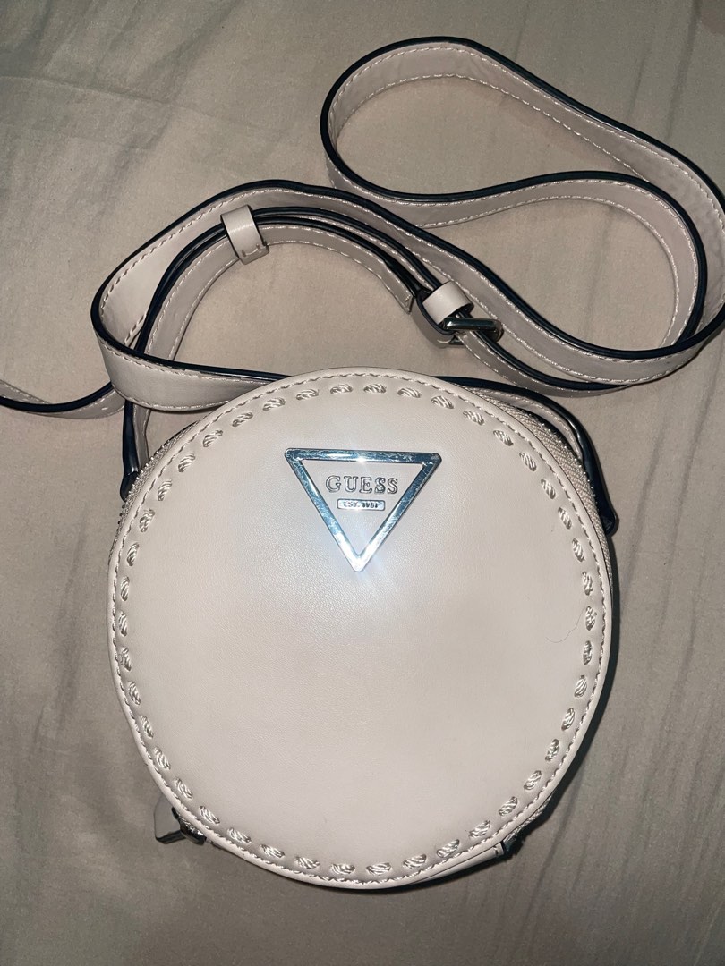 guess round soft pink crossbody bag, Fesyen Wanita, Tas & Dompet di Carousell