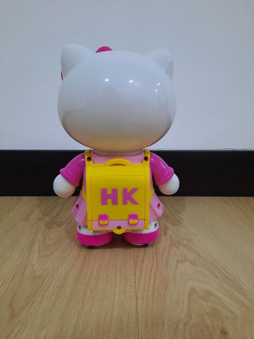 Hello kitty walk with me rc online