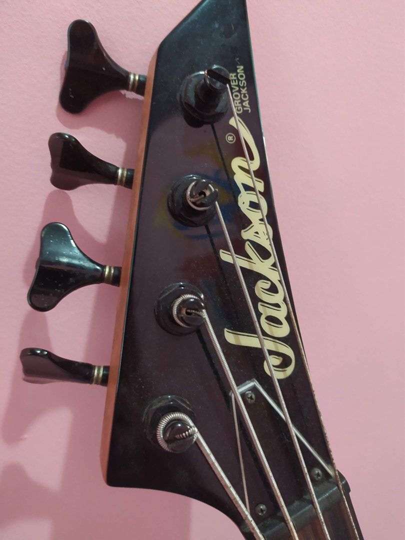 Jackson Bass Guitar Japan, Hobbies & Toys, Music & Media, CDs & DVDs on