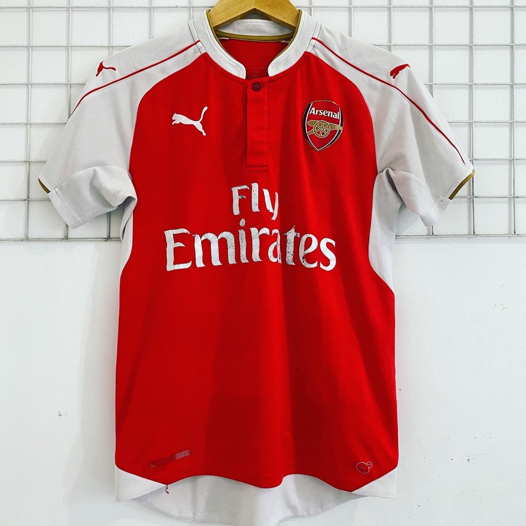Jersey Bola Arsenal 2015 16 Home
