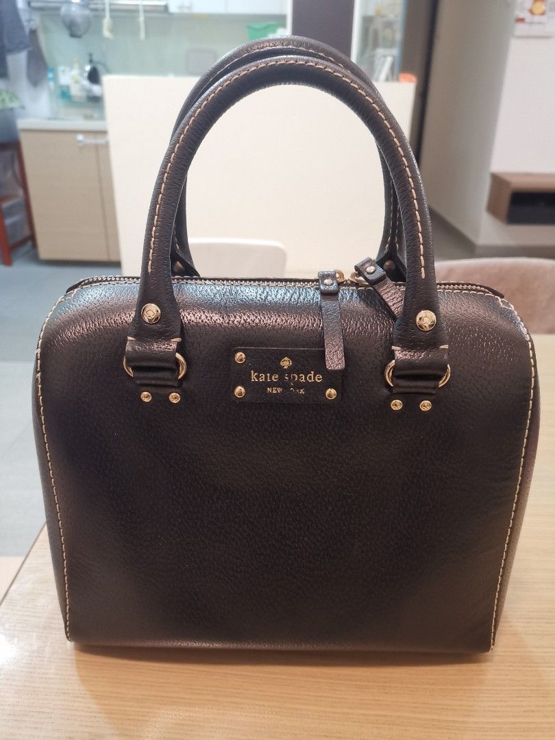 Kate spade wellesley bag store