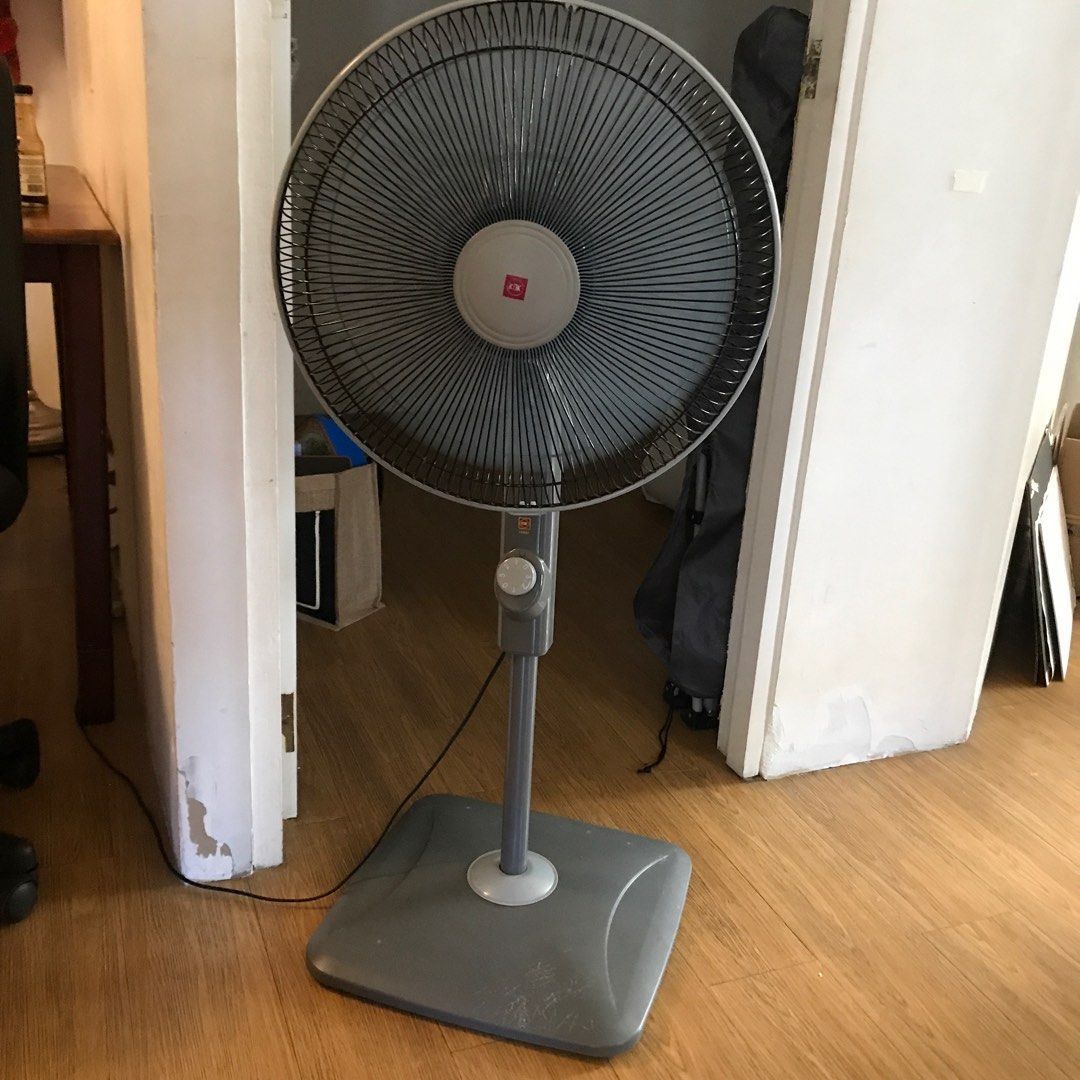 KDK Japan Electric Fan Stand Fan, Furniture & Home Living, Lighting
