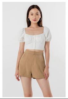 (Category: ) located in . Submitted by pefascloset (Listing ID 1211453028, Image 1). Description: .