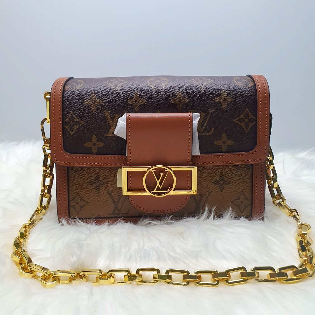 🌞 Genuine LV Mini Dauphine Lock XL In Reverse Monogram Canvas, Luxury,  Bags & Wallets on Carousell