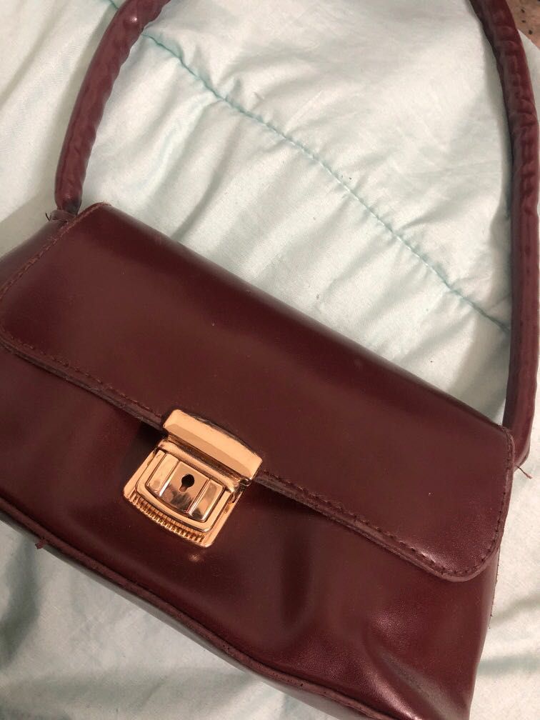 Maroon outlet shoulder bag