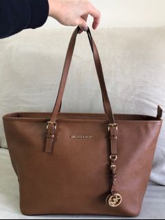 （分類：）位於 。 由 jane_356 提交（商品編號 1211455827，圖片 1）。簡介： 。