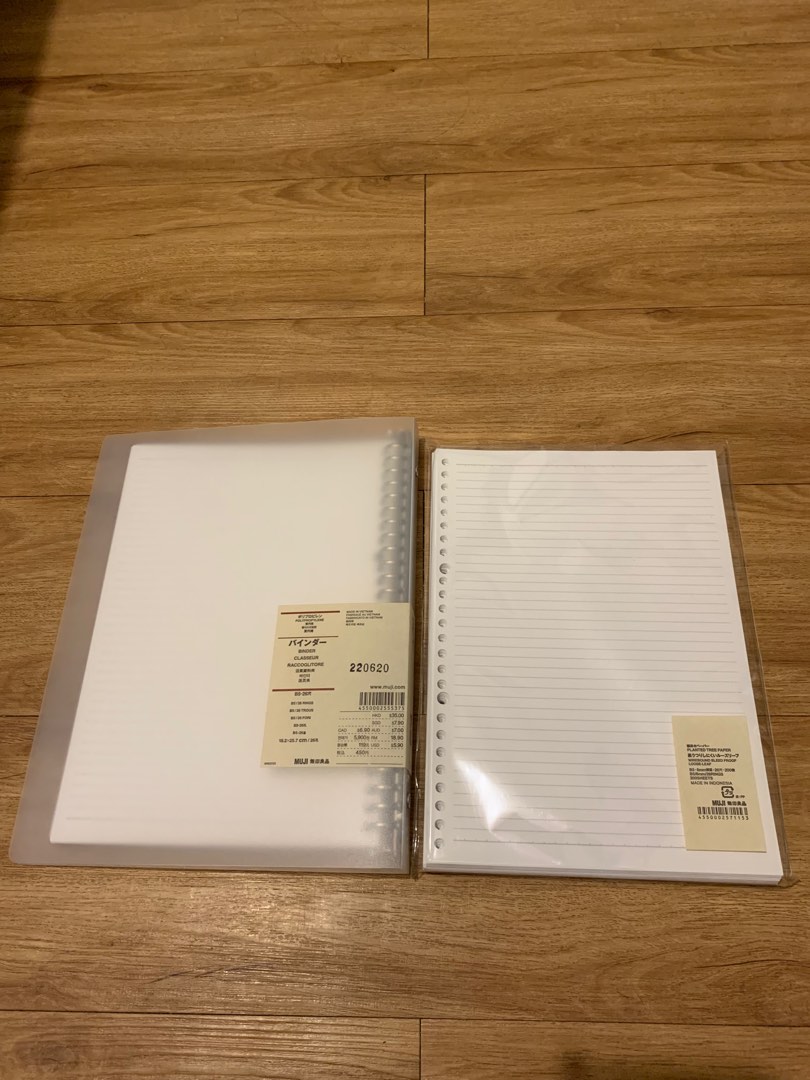 Muji Clear Binder B5 size with B5 Loose Leaf, Hobbies & Toys