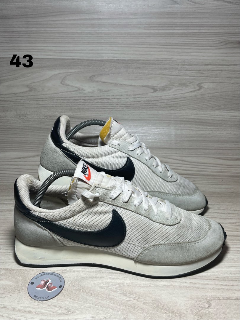 air tailwind 79 white phantom black