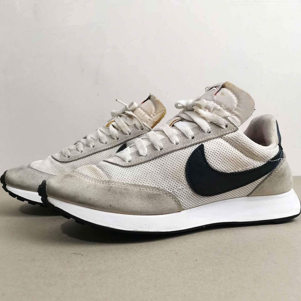 Nike tailwind white phantom sale