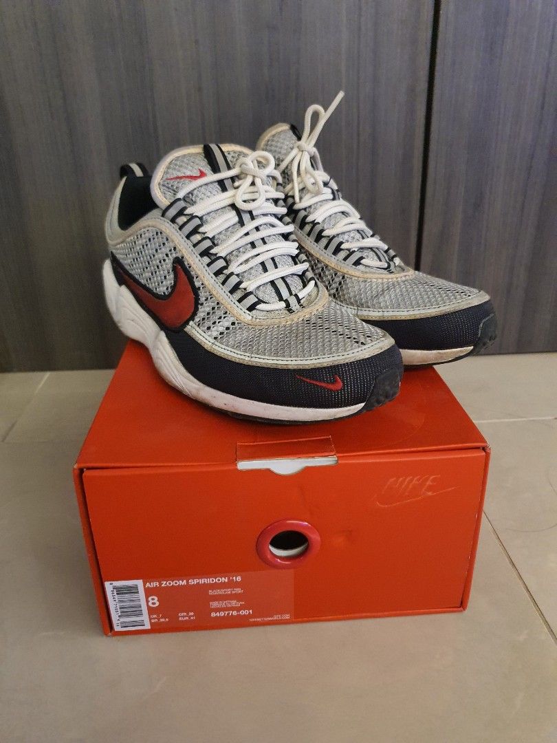 air zoom spiridon on feet