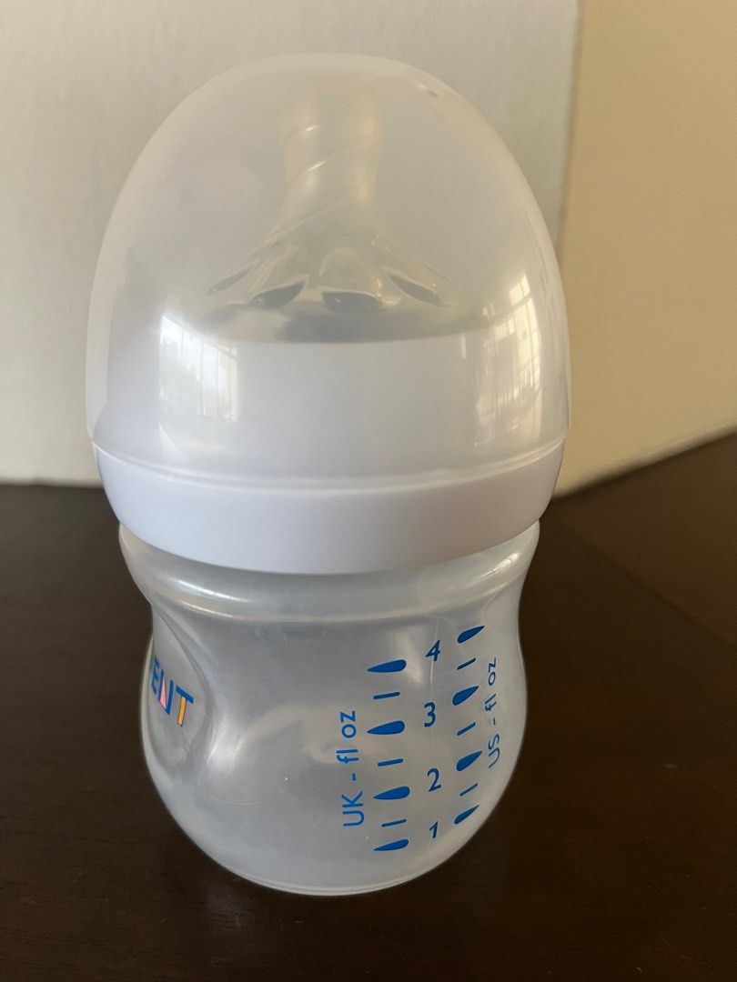 Philips Avent Natural Bottles 0m+ set of 2, Babies & Kids, Nursing