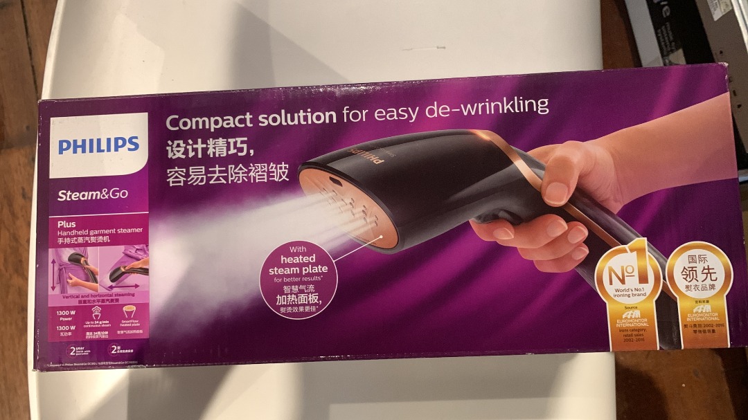 Philips Steam&Go Handheld garment steamer, TV & Home Appliances, Irons