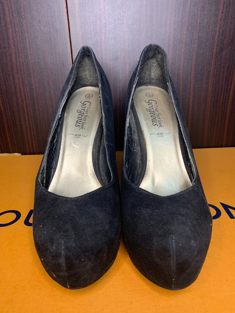 Plain Black Velvet Pumps/High Heels, Women's Fashion, Footwear, Heels