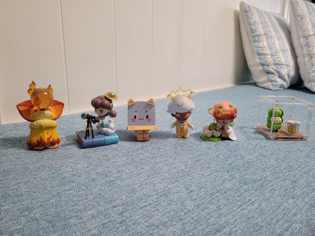 Popmart clearance dimoo Jurassic dimoo space travel my little planets ...