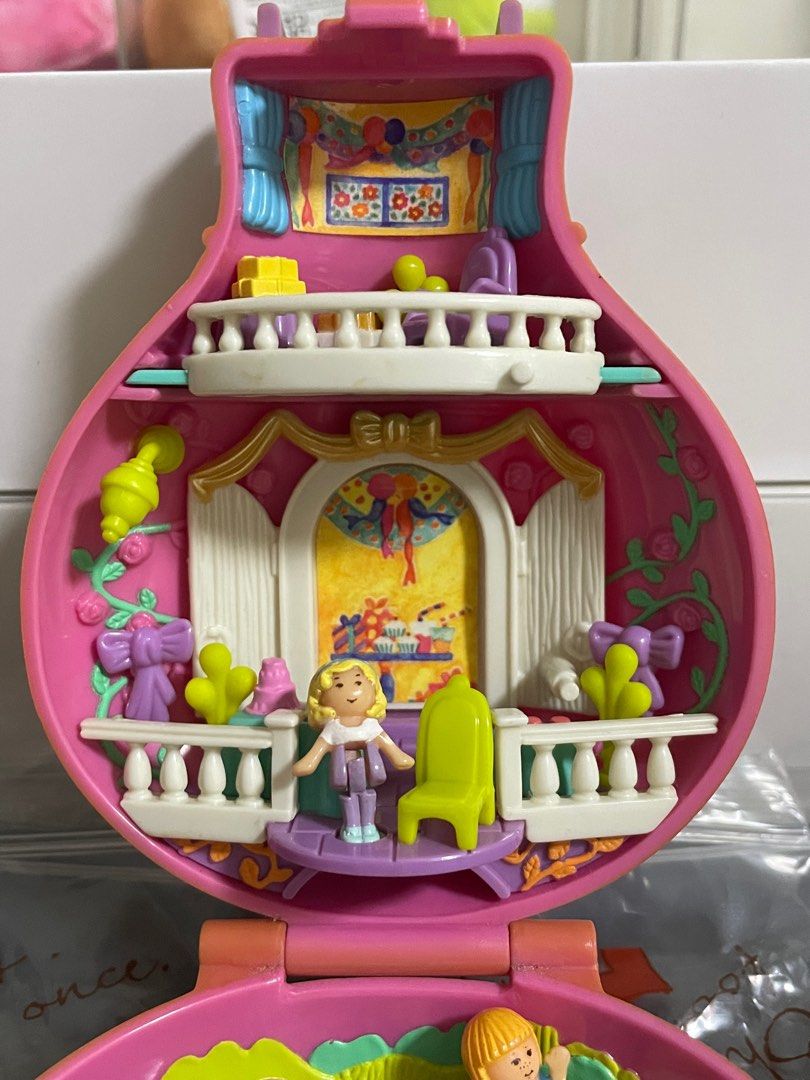 Polly pocket balloon top