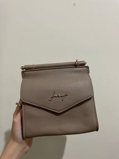 (Kategori: ) berada di . Dikirim oleh angelrubyjell (ID iklan 1211486261, Gambar 1). Deskripsi: .