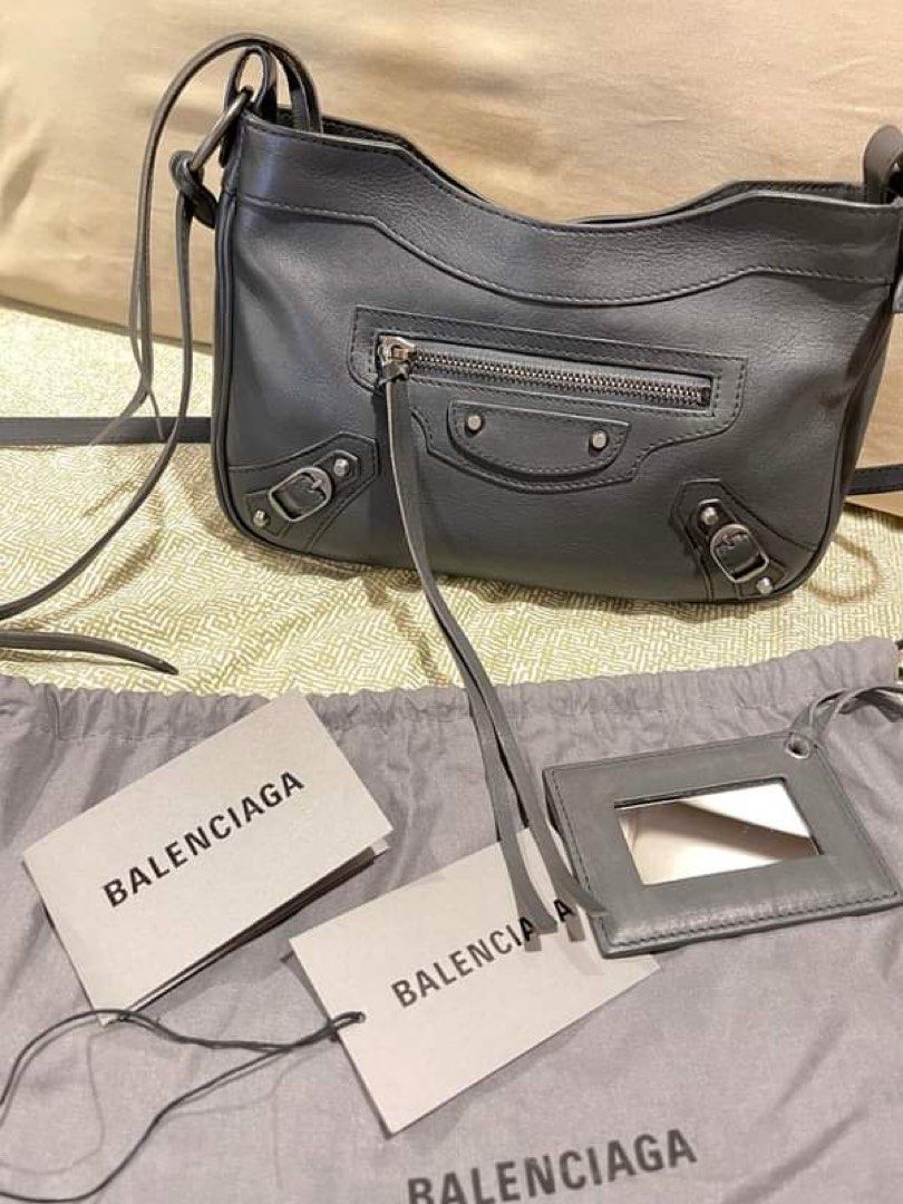 Preloved Original Balenciaga Hip Bag, Luxury, Bags & Wallets on Carousell