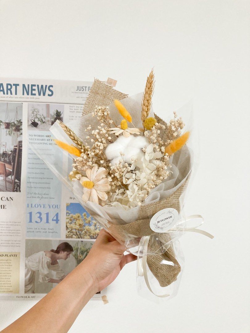 Preorder Valentines Day dried flower bouquet sunshine cheerful theme