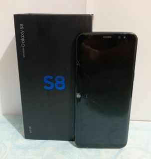 Pre-owned Samsung Galaxy S8 (64GB) [with cracked screen]