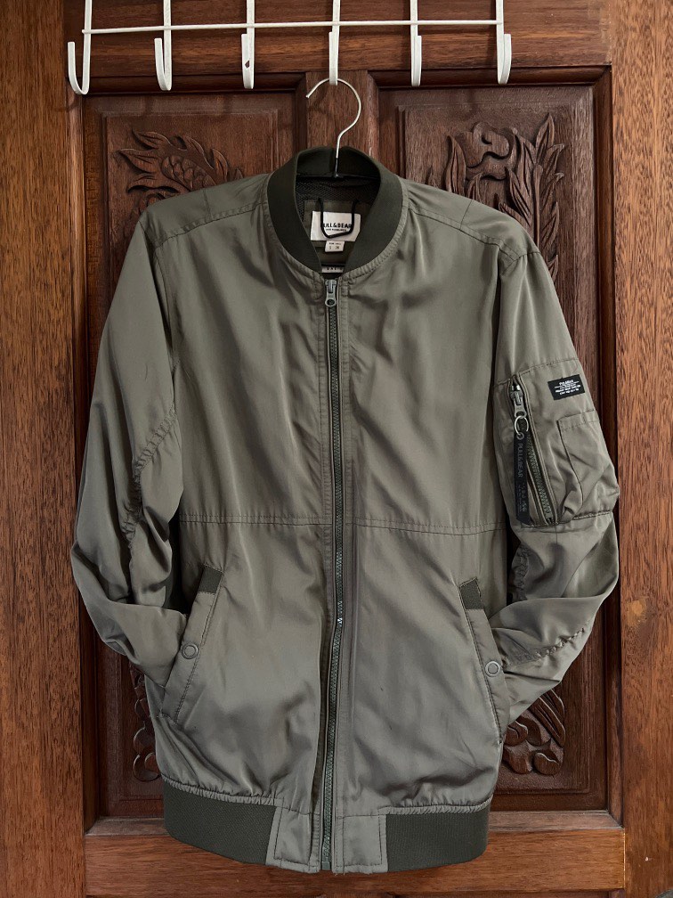 Pull&bear bomber jacket in outlet green
