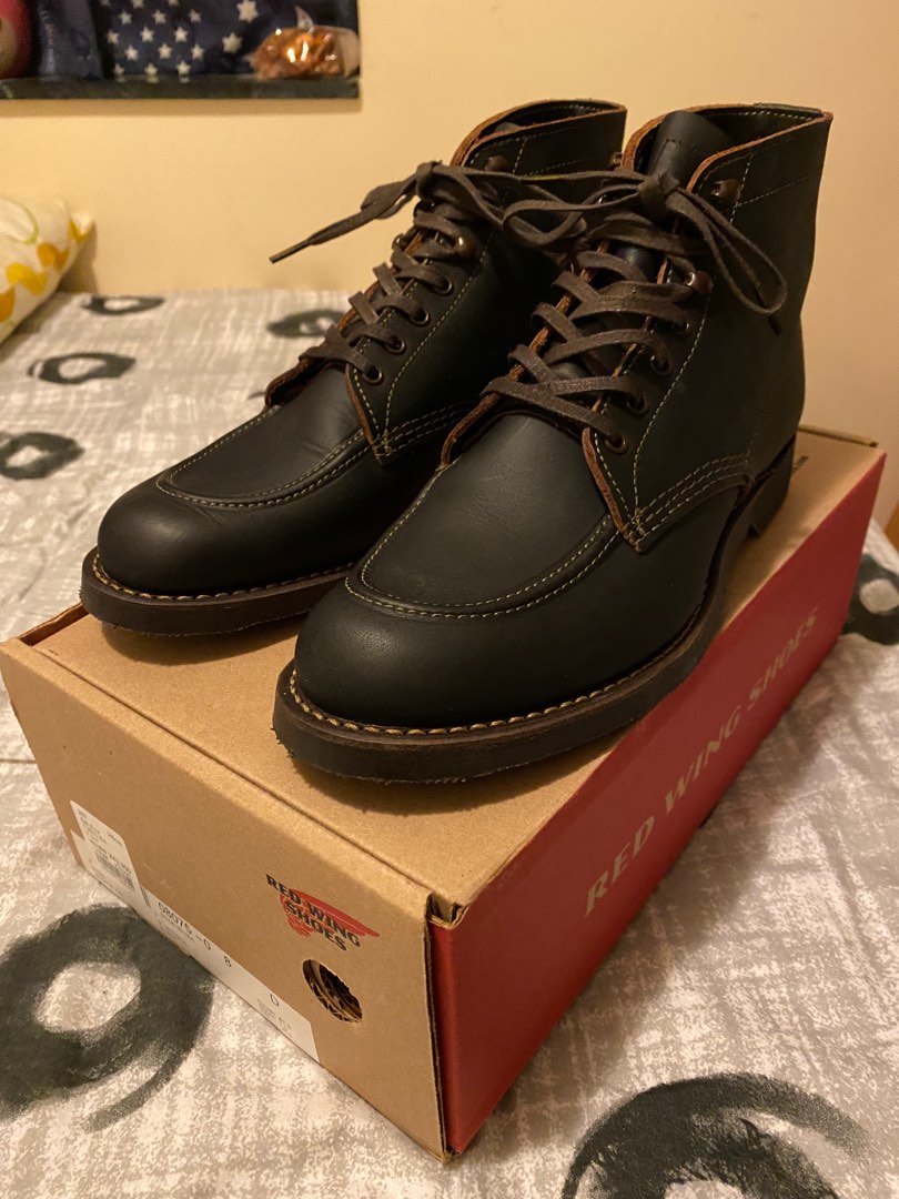 Red wing hotsell 8075