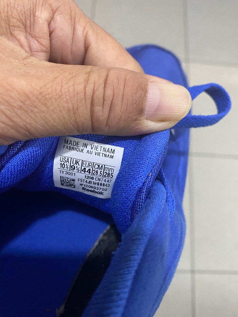 Reebok cn7447 top