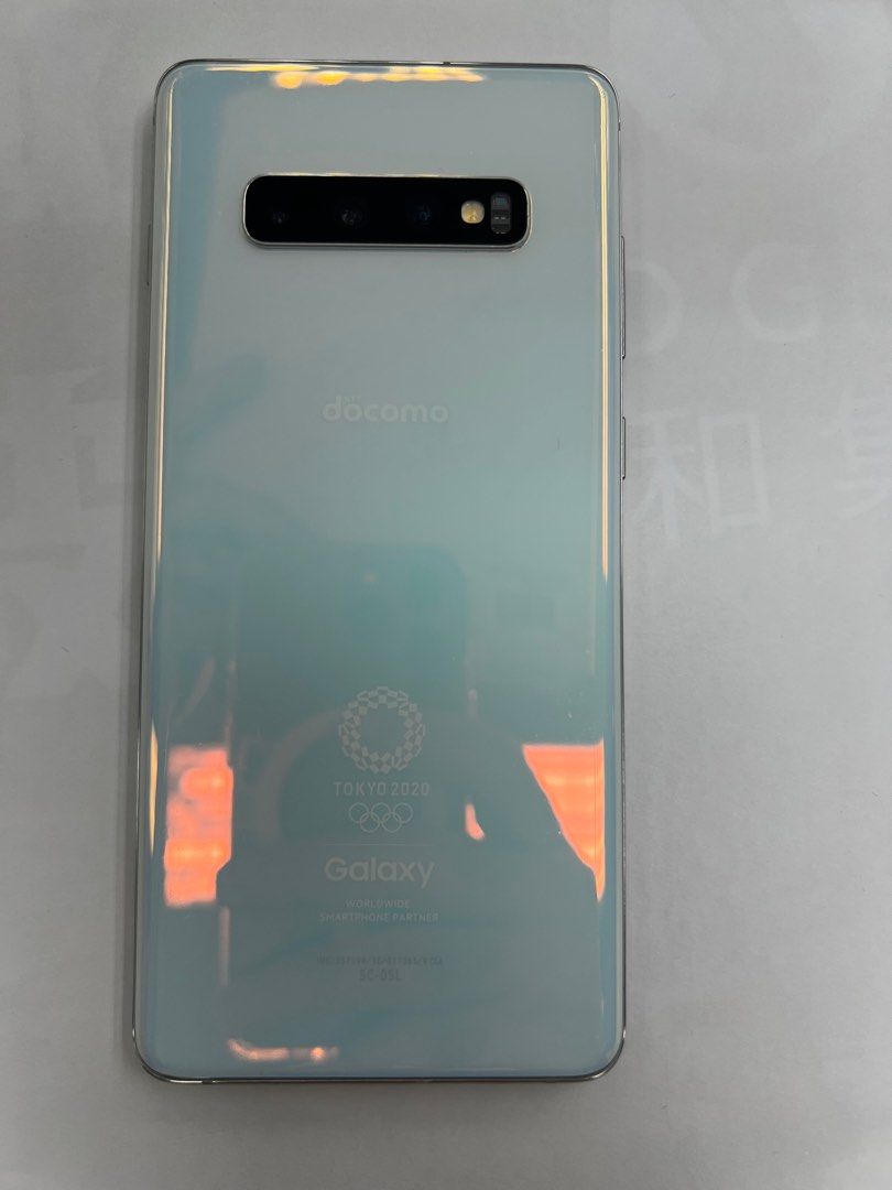 Samsung S10+ Olympic games edition 128GB . japan 🇯🇵 version